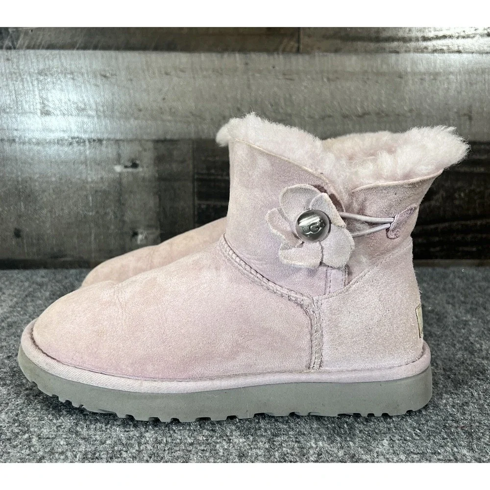 UGG Classic Mini Bailey Button Boots Poppy Pink Suede EU 38 US 7